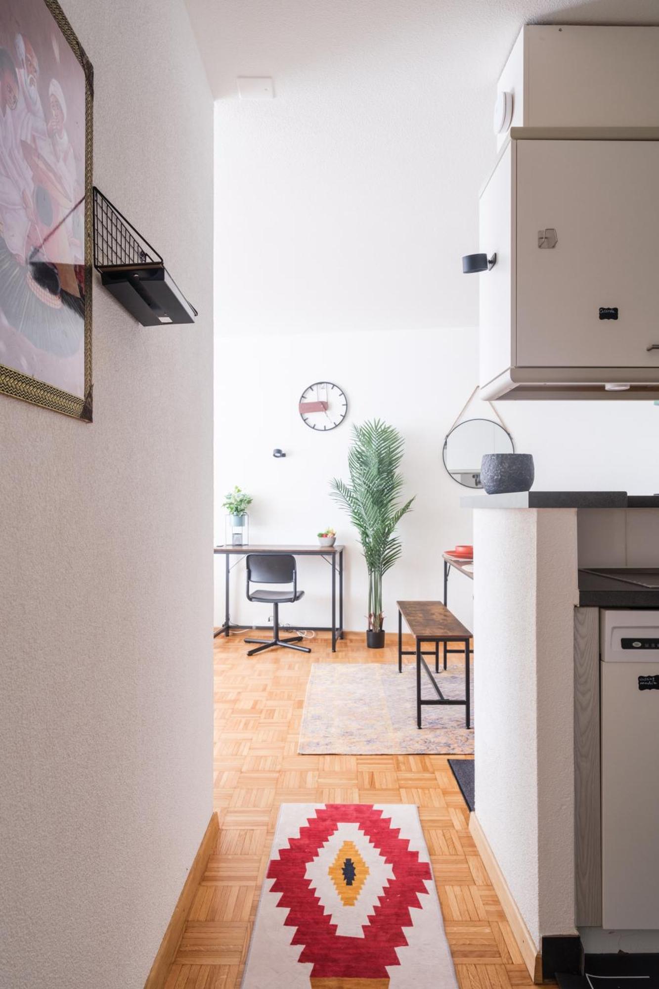 City Central Comfort Lausanne Bagian luar foto