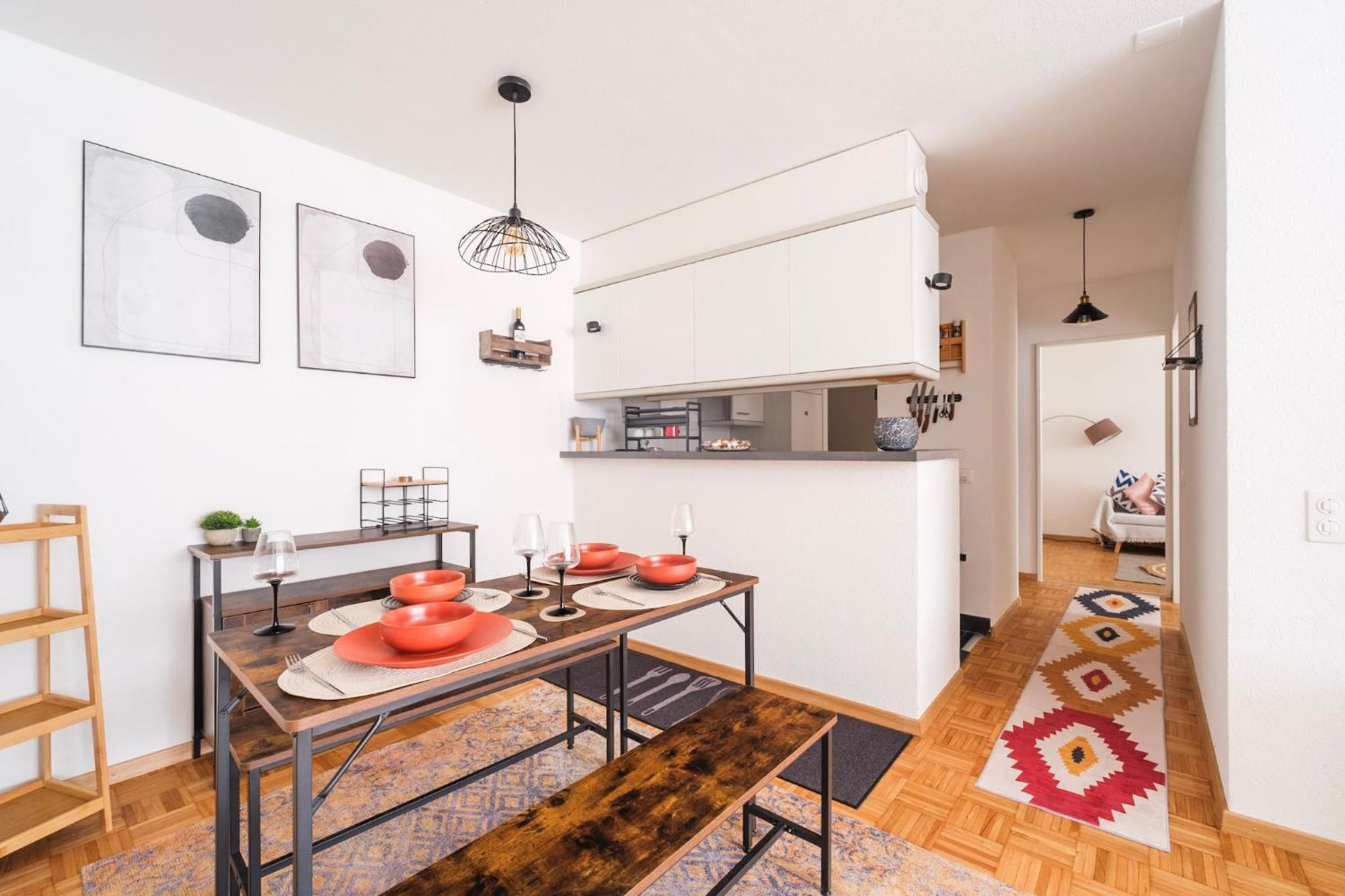 City Central Comfort Lausanne Bagian luar foto